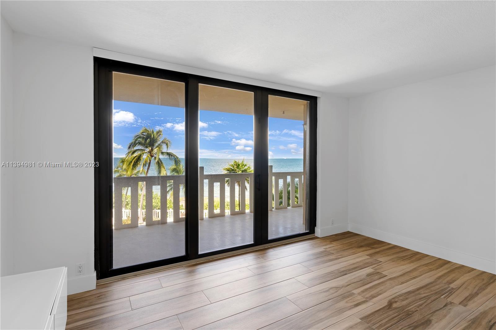 1111  Crandon Blvd #B305 For Sale A11394981, FL