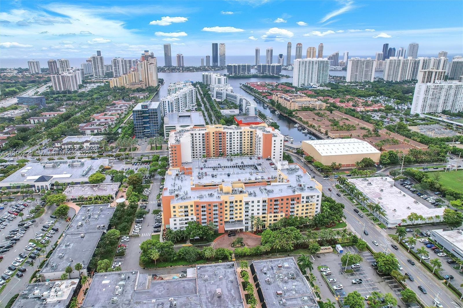 2775 NE 187th St 214, Aventura, FL 33180