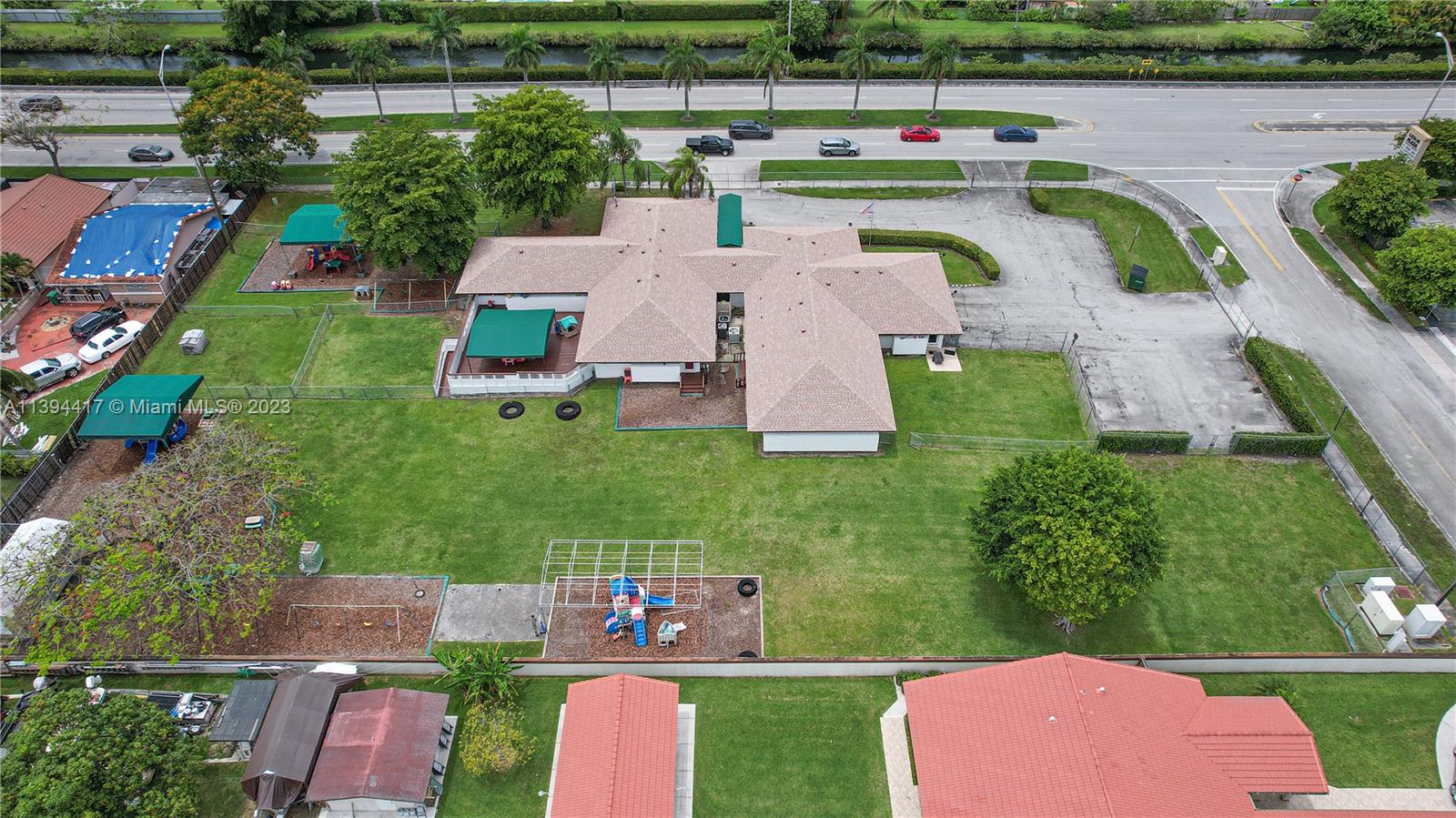 132 Ave SW 42nd St, Miami, FL 33175