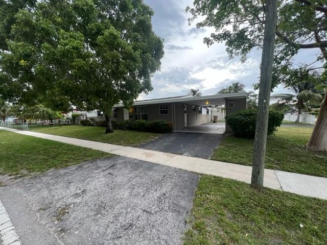7791 NW 36th St, Davie, FL 33024