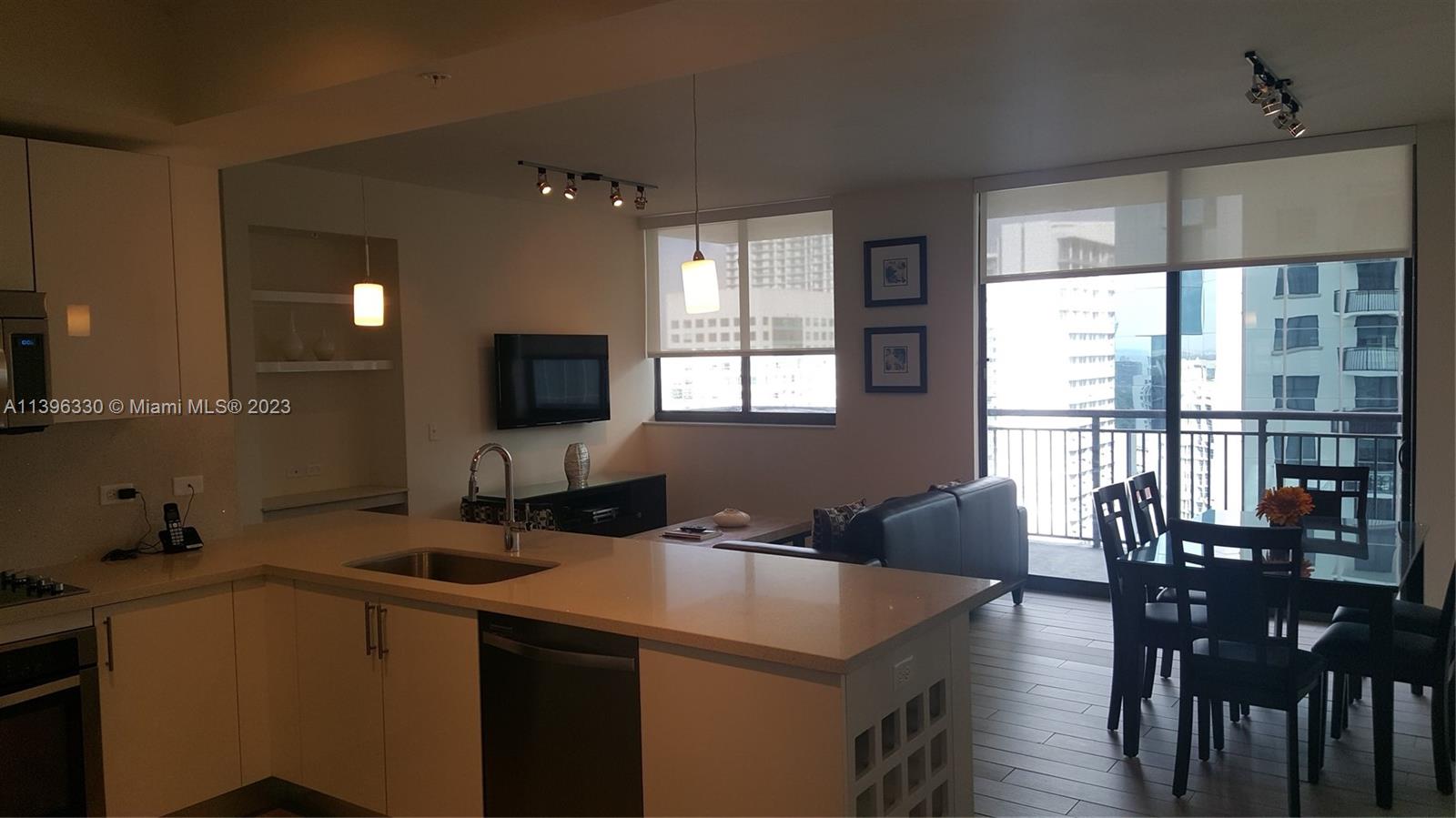 Fully furnished 2/2 (with Tile in Bedrooms as Well) in luxury building located in Mary Brickell Village. Nicely decorated. Master has king bed. Second bedroom has 2 twin beds. TV and in all rooms. Unit features a contemporary white kitchen with quartz countertops and full height backsplash, High-performance stainless steel appliances, full size washer and dryer, spacious walk-in closets, imported porcelain tile flooring, and oversized bathrooms with designer lighting.