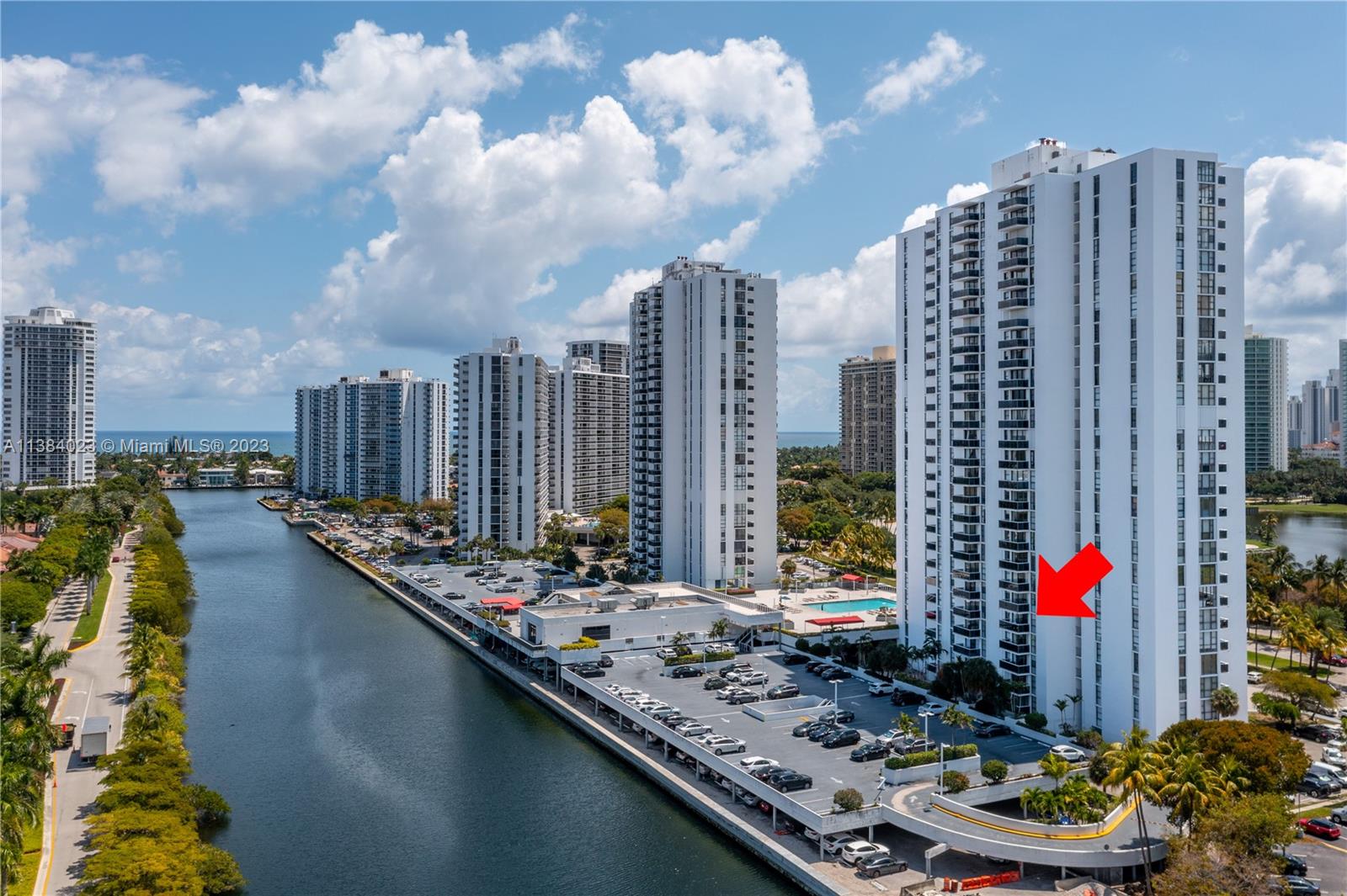 3625 N Country Club Dr 510, Aventura, FL 33180