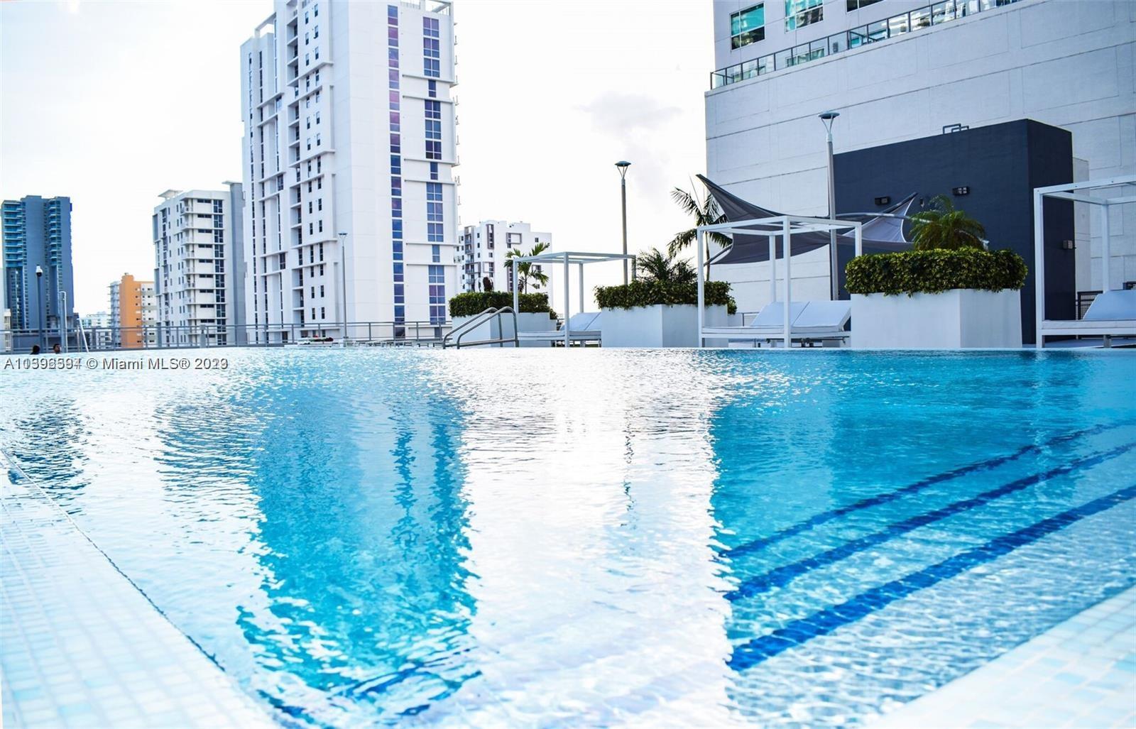 Great opportunity to live waterfront in the Downtown Brickell. 2 bedroom, 2 bathroom Loft apartment located just steps from the Brickell City Centre, Restaurants, Shops, Financial Centers. 
Neo Vertika offers a large number of amenities such as: swimming pool, racquet ball courts, gym, games
room, meeting room and further. Its industrial, modern and elegant design makes it the perfect place to live.
The unit has been updated, marble floors, plenty of in built closets, perfect for an hybrid or remote work lifestyle.