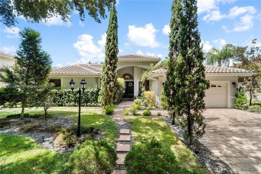 3604 Barbados Ave, Cooper City, FL 33026
