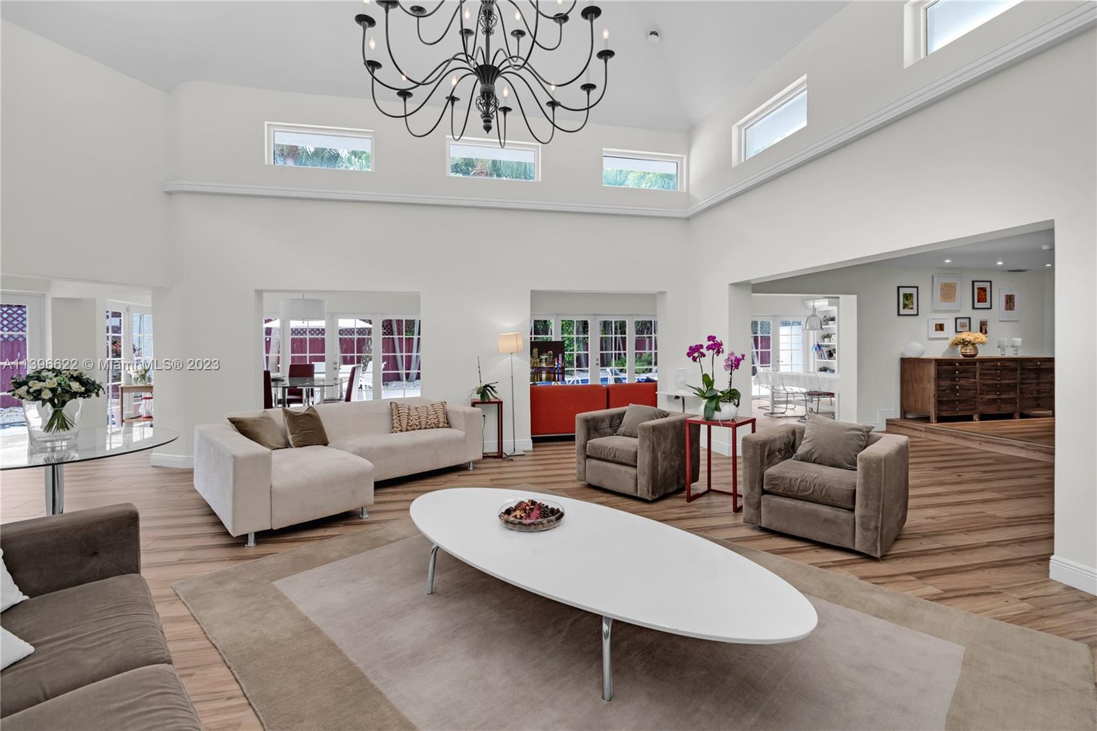 200 Mcintyre St, Key Biscayne, Florida 33149