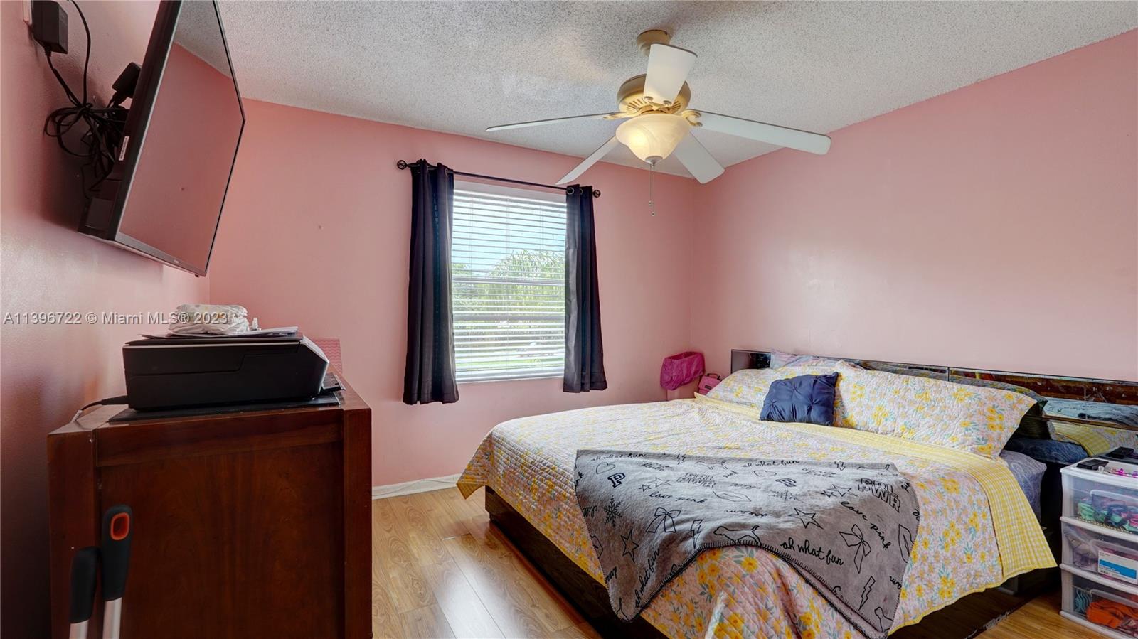 Listing Photo 15