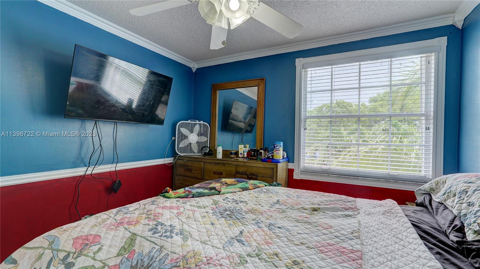 Listing Photo 18