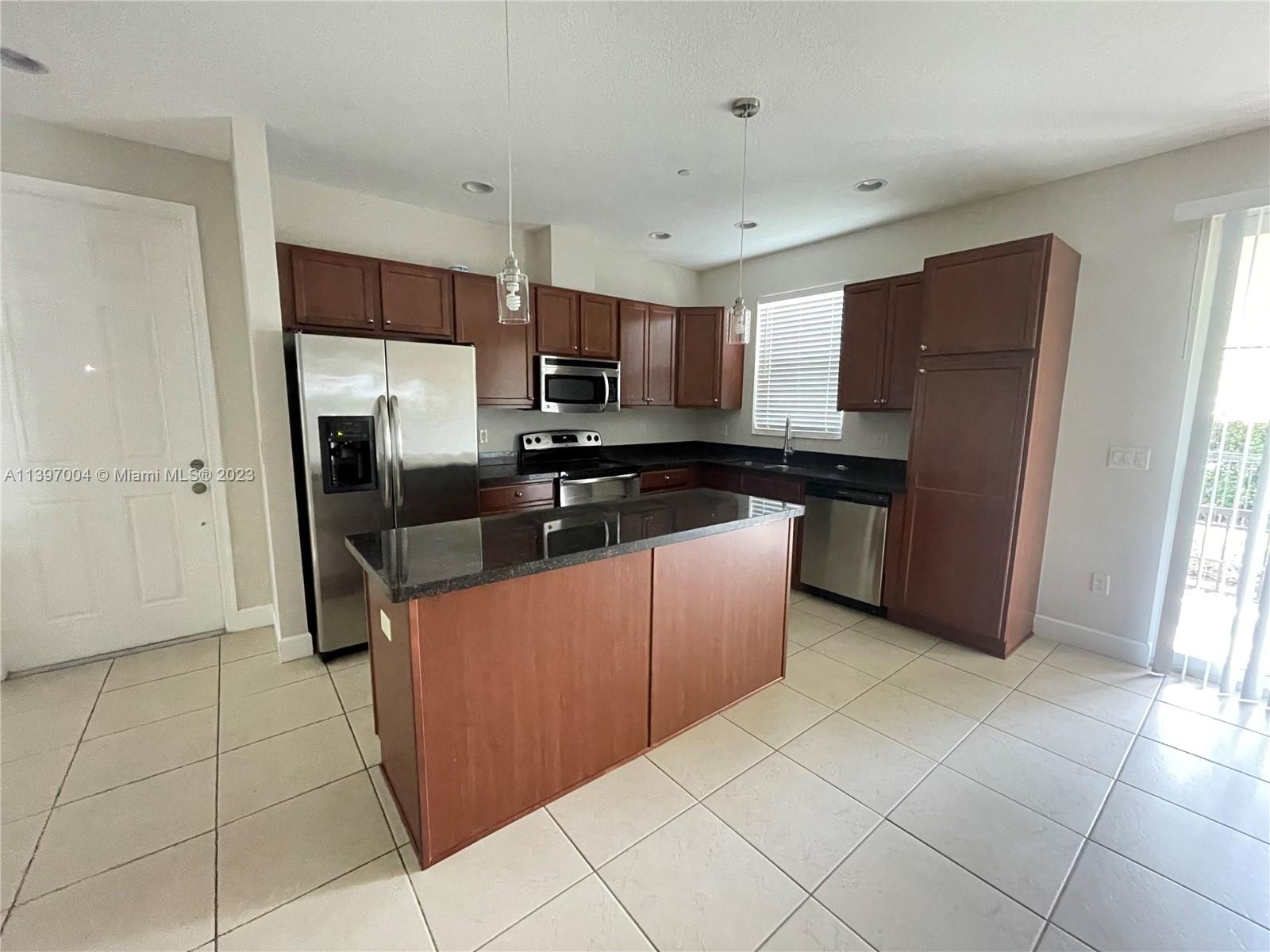 , Cooper City, FL 33024