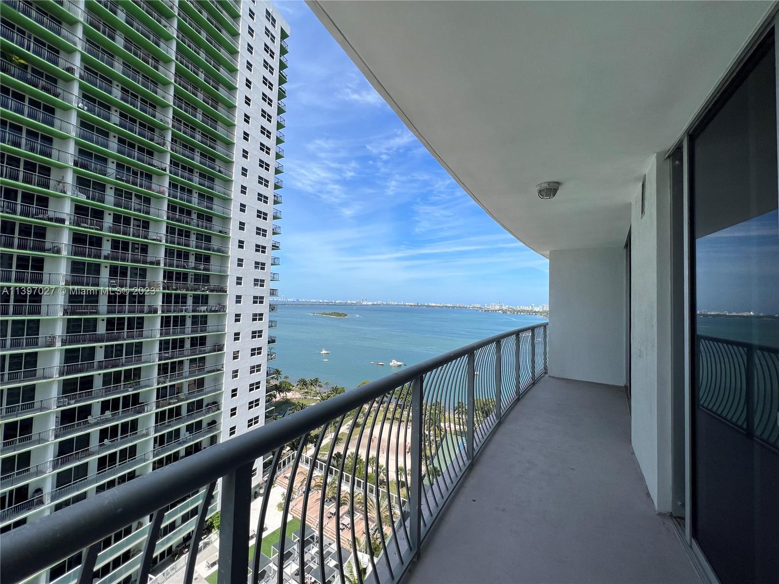 Newly remodeled unit w/many upgrades, new appliances, flooring, painted white, shades screen and blackout, flooring, paint. 21st-floor balcony w/gorgeous views of Biscayne Bay, Bayfront Park. All amenities just had a complete renovation; Pool, 2 jacuzzis, gym, sauna, event rooms & sun deck overlooking the Bay. 1 block to Metro Mover, 100yds from Publix & across the street from 8-acre Margaret Pace park on the Bay! Valet parking and ample public parking for guests. SAFE & SECURE w/multi-level 24hr security, gated parking, valet, doorman, digital facial recognition at all access points & elevator fob. Convenience store and minimart in lobby.