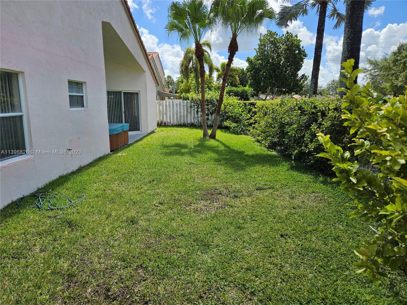 Listing Photo 12