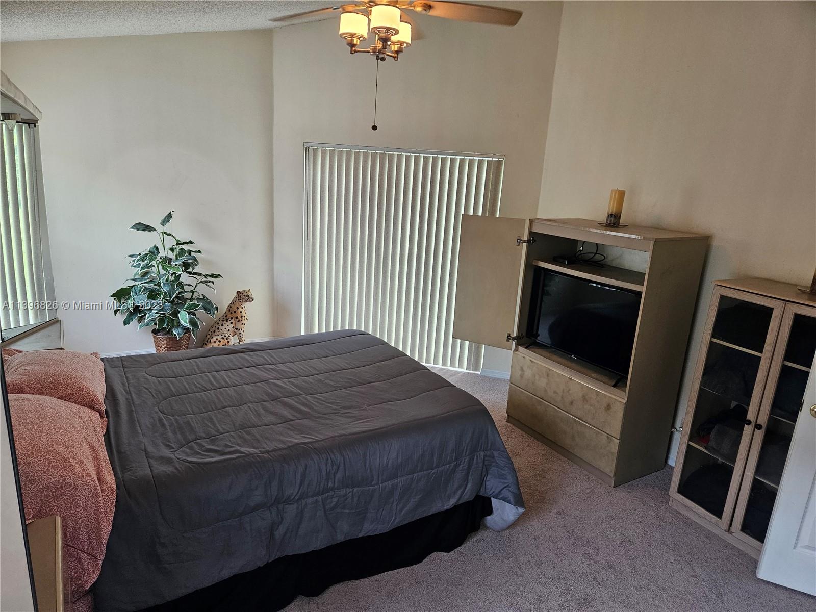 Listing Photo 38