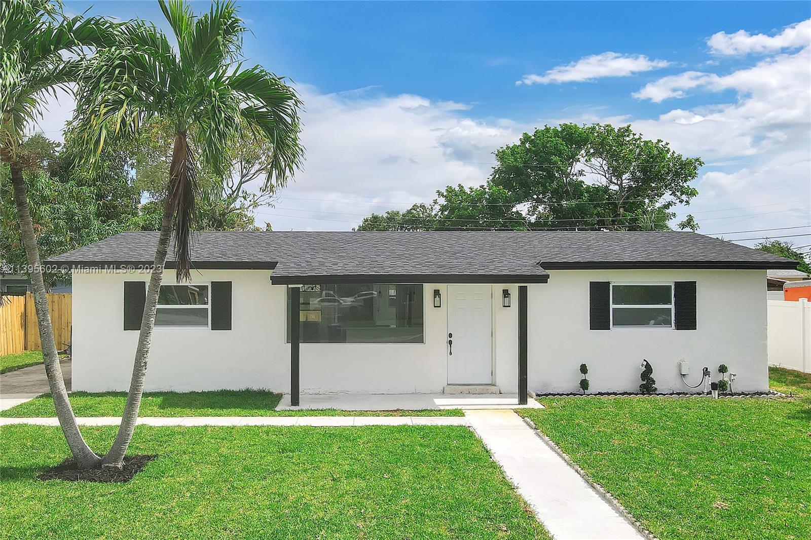 2809 SW 6th St  For Sale A11395602, FL