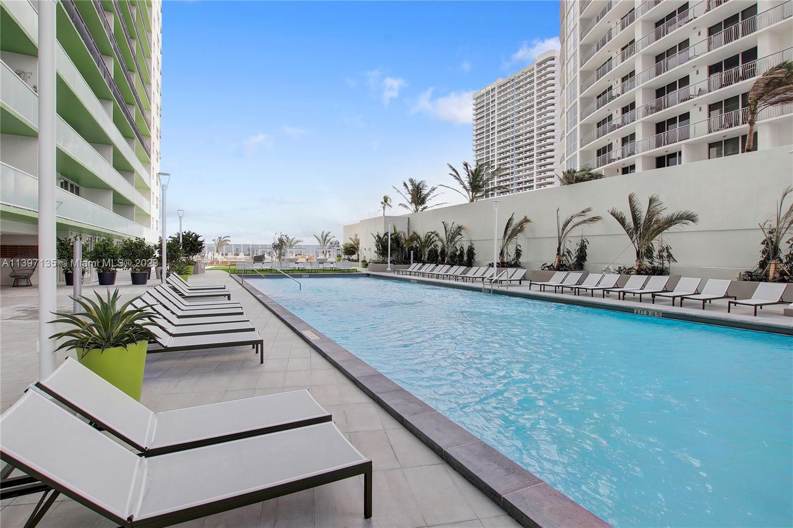 AVAILABLE 06/11 (UNIT CAN'T BE SHOWN TILL AVAILABLE DATE). Photos may be from another floor, but are the same line. The Bay Parc community is walking distance of downtown Miami's many wonderful attractions. Bay Parc features newly renovated amenities and common areas, a variety of floor plans with granite countertops, SS appliances, hardwood floors. Move in cost are 1st month + $1K deposit. Parking is $100 p/m. SAME DAY APPROVAL! (NOTE: Rental rates are subject to change depending on move-in date and lease term. Advertised rate is best rate and maybe on leases longer than 12 months. Proof of income greater than 3x 1 month's rent is required and minimum credit score of 620 or higher in order to be approved).