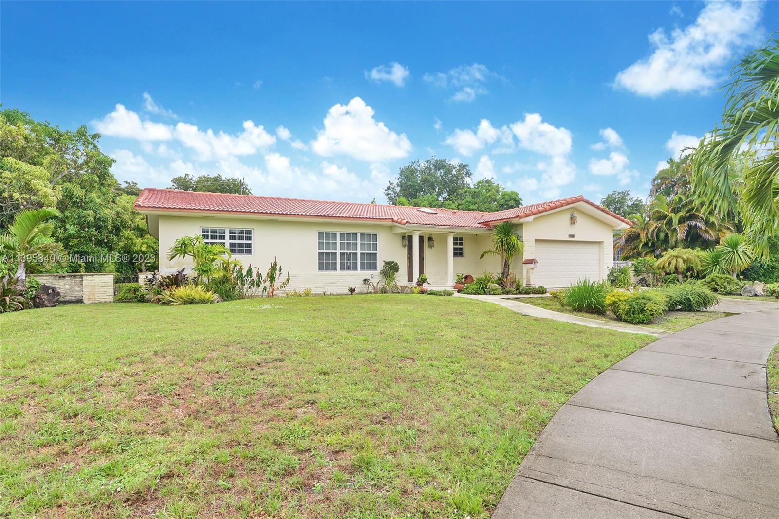 19410 NE 21st Ct  For Sale A11395340, FL