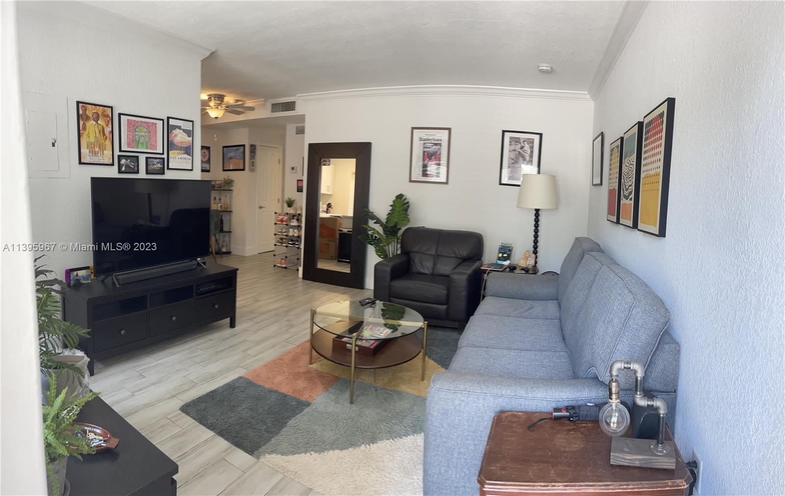 Beautiful 1 bedroom/1 bathroom apartment located in the best part of Coral Gables. Minutes from Coconut Grove, Cocoplum, Gables Estates. This renovated unit provides a very nice and spacious living-room / comfortable bedroom. Laundry inside the unit and also in the facility. Swimming pool. One Assigned Parking Space. Plenty of Spaces in the Street to park, also, Very tranquil neighborhood.