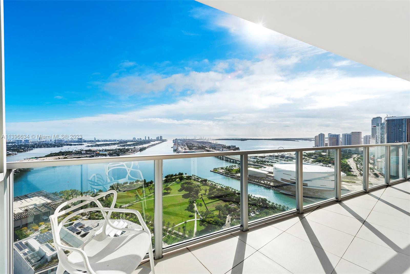 Direct Biscayne Bay & Miami Beach views from this REMODELED bright & spacious 2 Bed, 2.5 Bath Residence at Marquis. This high floor, flow-through residence features 1,477sf of living space w/private elevator landing. Refinished & remodeled unit with brand new massive walk-in closets. Stunning sunrise views from master & living room and sunset views from Guest Bedroom. Open kitchen w/ Viking appliances, large laundry room with full-sized washer/dryer. High ceilings throughout. Building amenities & services include 24/7 concierge, security, & valet - swimming pool & lap pool, restaurant with delivery available, spa, fitness center, basketball & more. Minutes away from FTX Arena, Design District, Wynwood, Brickell, Perez' Art Museum, & Arsht Center. 10 min from Miami International Airport.