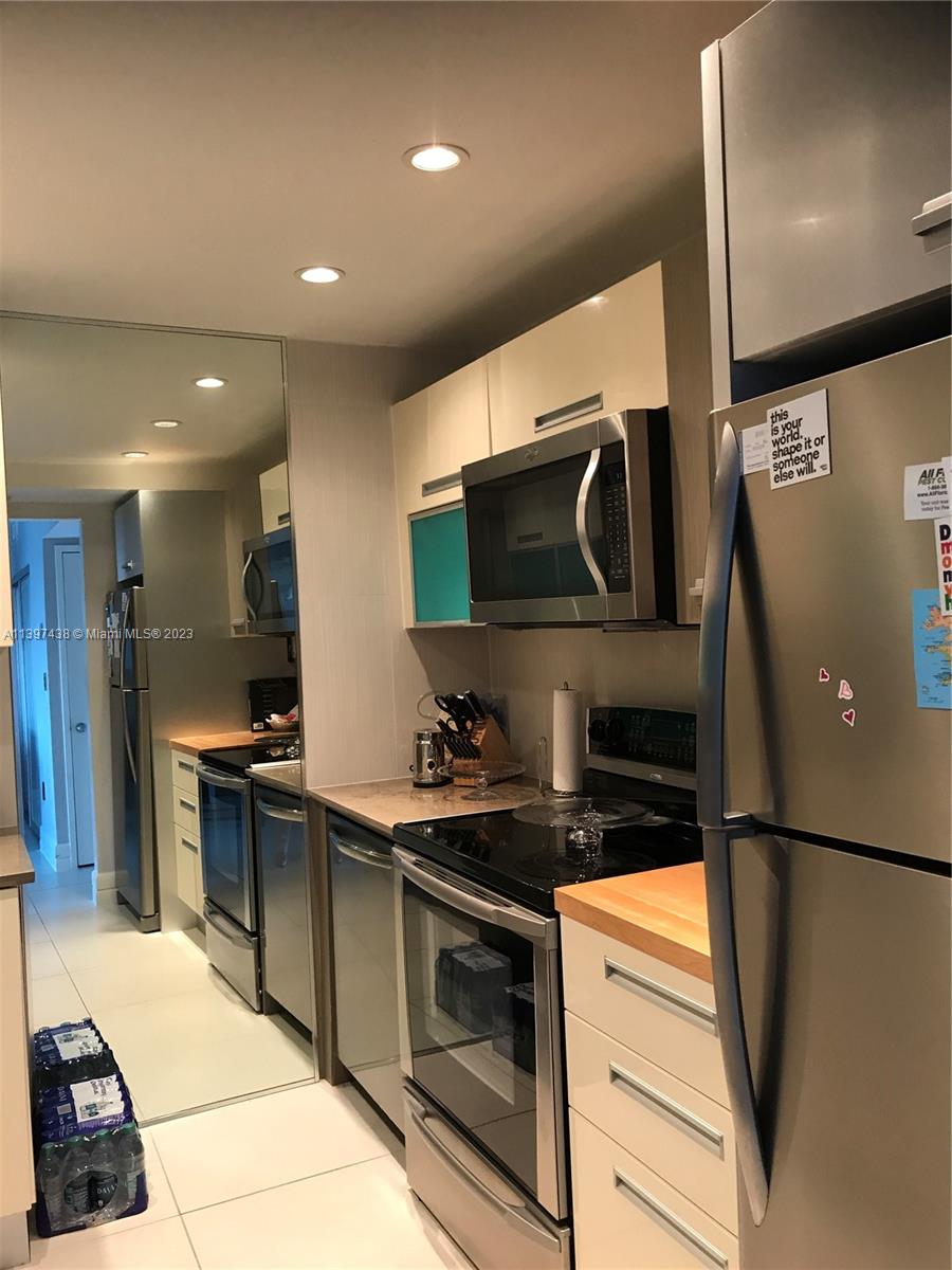 20515 E Country Club Dr 1144, Aventura, FL 33180
