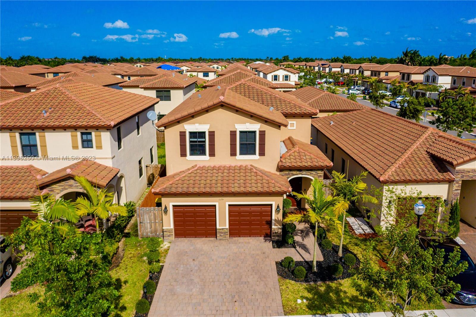 Spacious 2 story 5 bed, 3 bath home, in the Barbados Community. Tile flooring downstairs & vinyl floor upstairs. Features updated kitchen w/ granite countertops, back splash, stainless steel appliances, 1 bed & 1 full cabana bath is located downstairs. Yard maintenance is included in rent. Alarm has a ring door bell and motion sensors. Close to Baptist Hospital, and Expressway