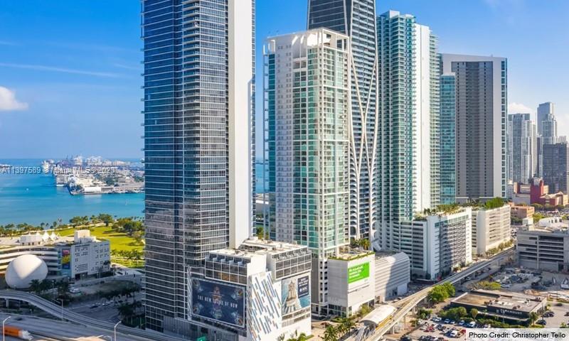 Ten Museum Park is one of the most sought after luxury boutique style, high rise buildings in Downtown Miami.  This is a 2/2.5 corner unit with floor to ceiling impact glass, incredible views to the city and bay.  Building offers amenities such as fitness and wellness center, several pools, 24 hr. concierge, valet parking and world famous Clinique La Prairie Spa to name a few.  Resort style living at its best!!