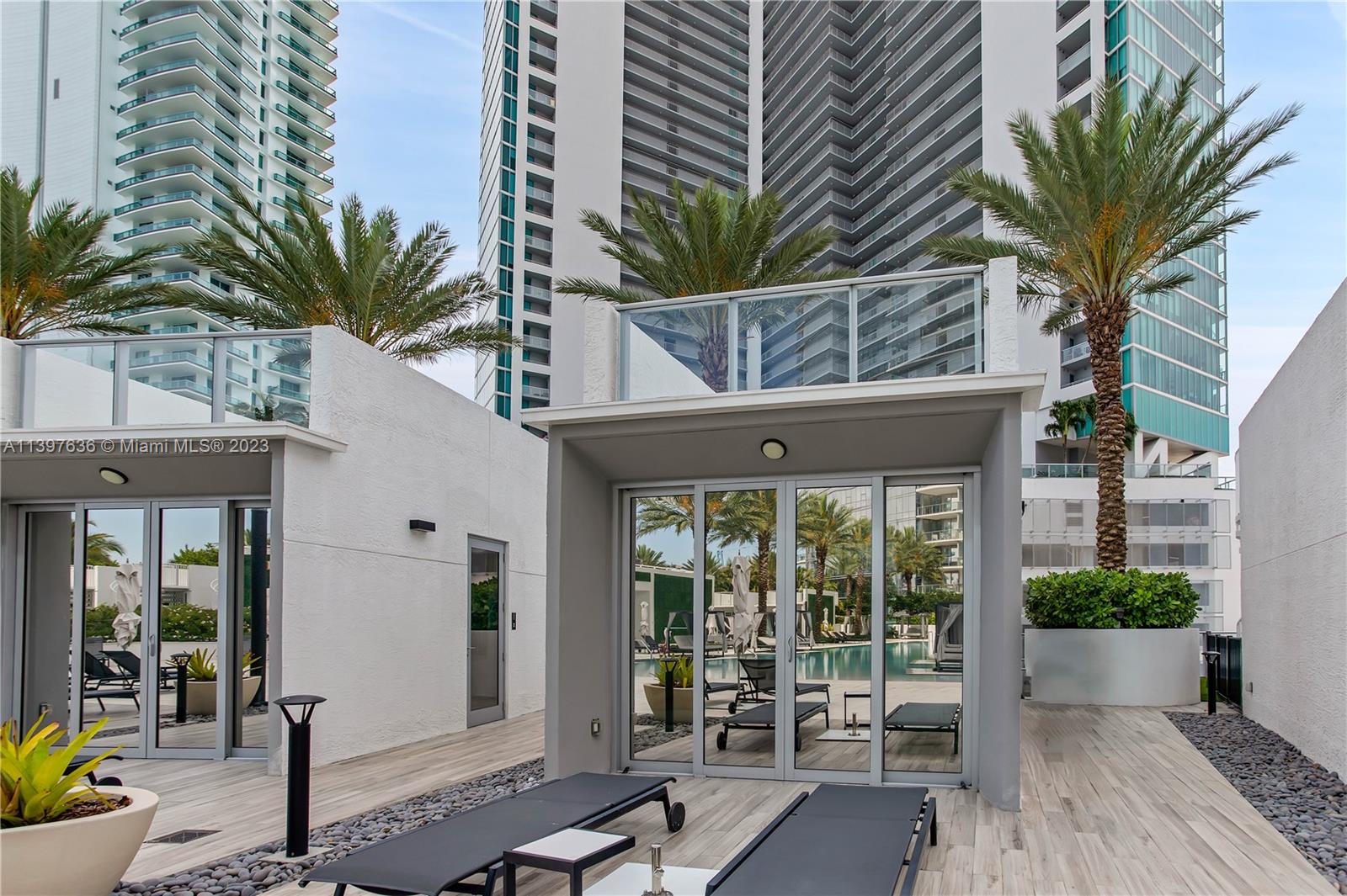 851 NE 1st Ave 2508