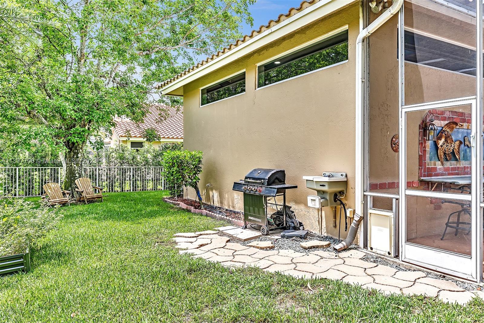 1775 W Eagle Trace Blvd W, Coral Springs, Florida image 45
