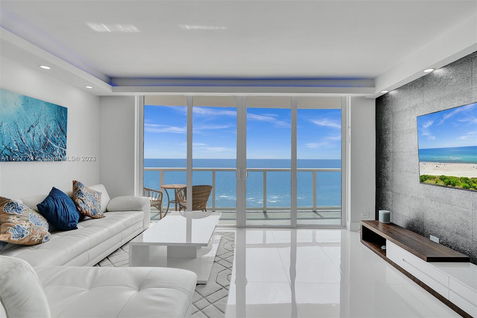 5601 Collins Ave 1412, Miami Beach, FL 33140