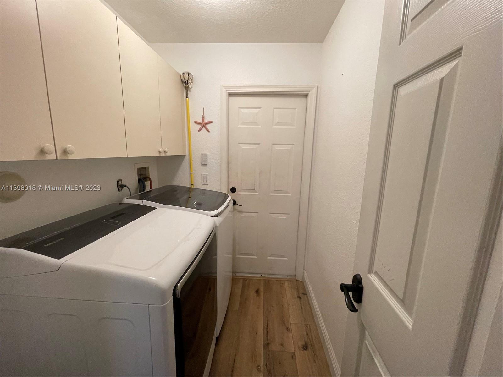 Listing Photo 15