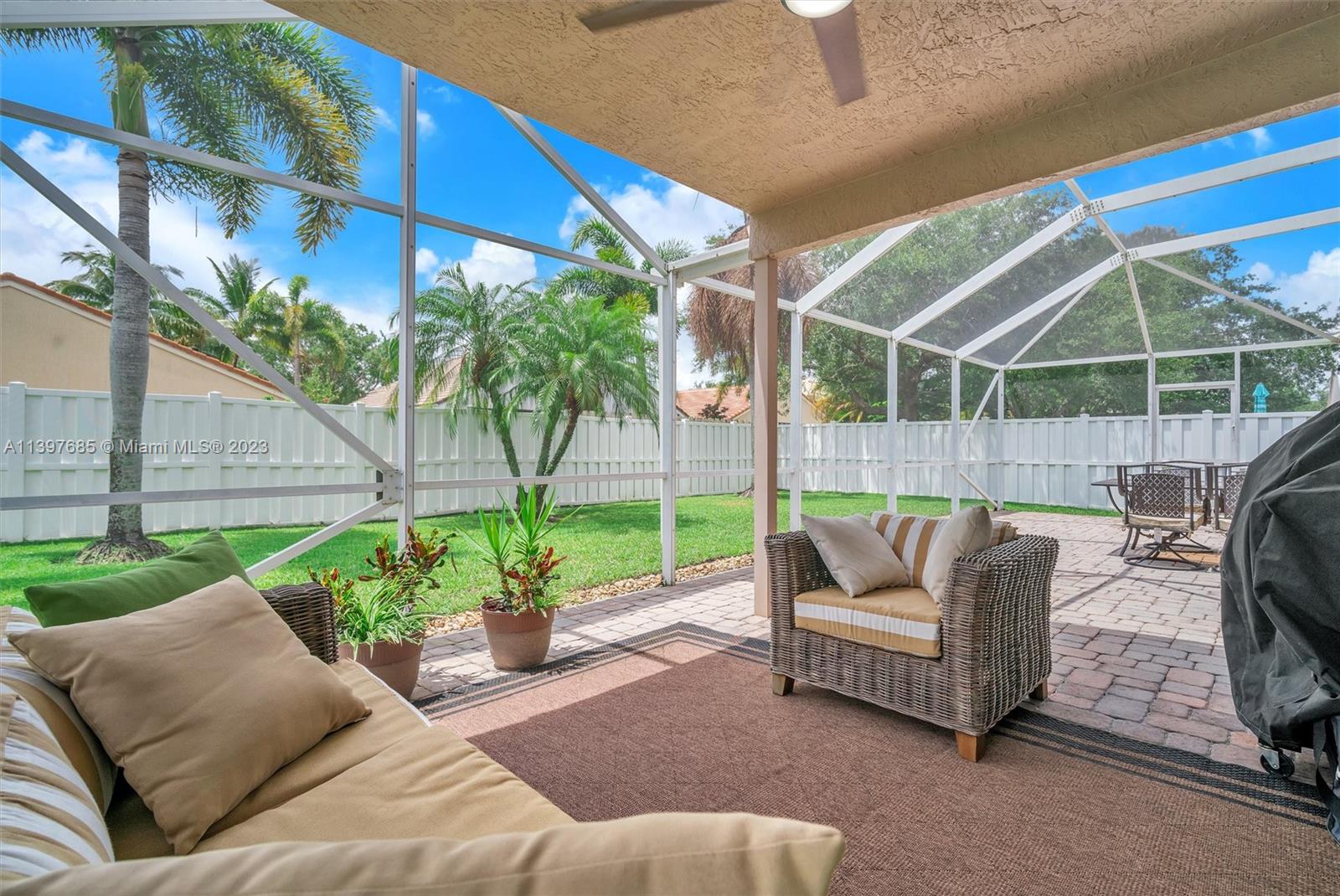 Listing Photo 17