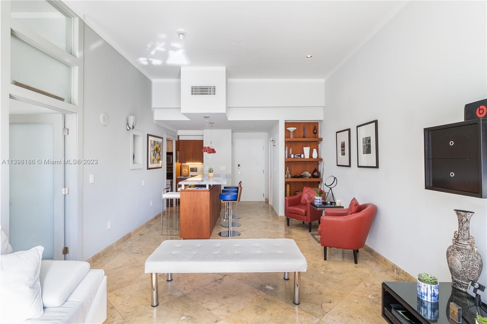 Photo 1 of The Collins Apt L-103 in Miami Beach - MLS A11398186