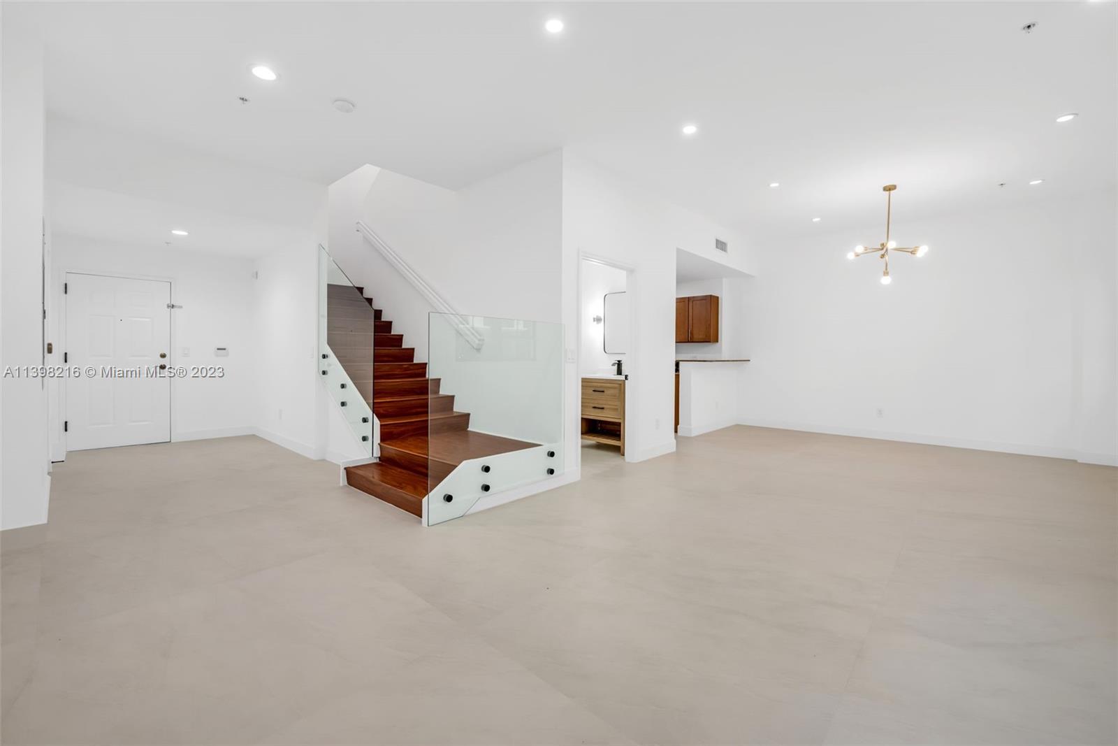 8395 SW 73rd Ave #119 For Sale A11398216, FL