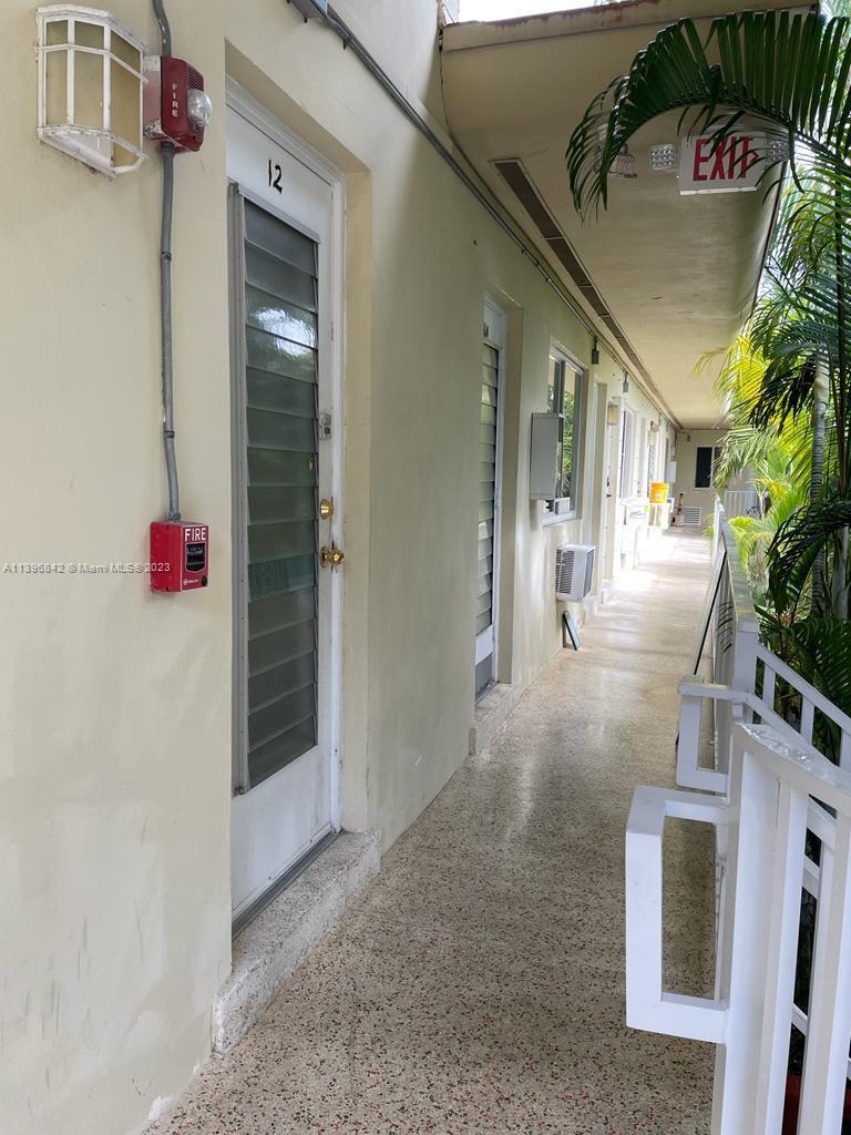 659  Meridian Ave #12A For Sale A11396842, FL