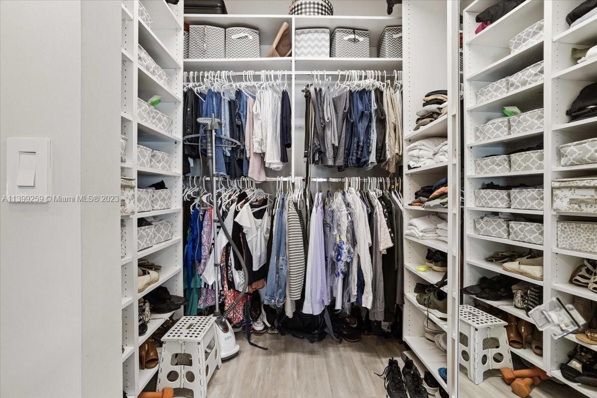 Listing Photo 18