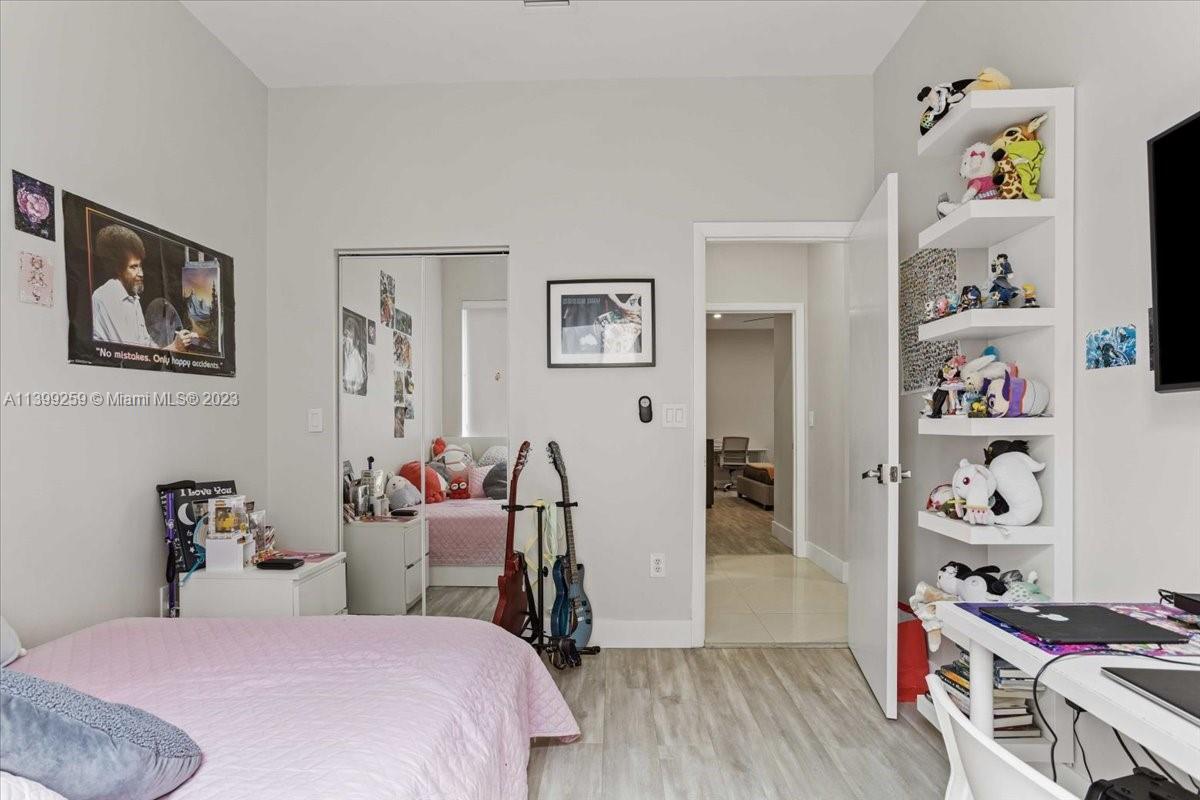 Listing Photo 23