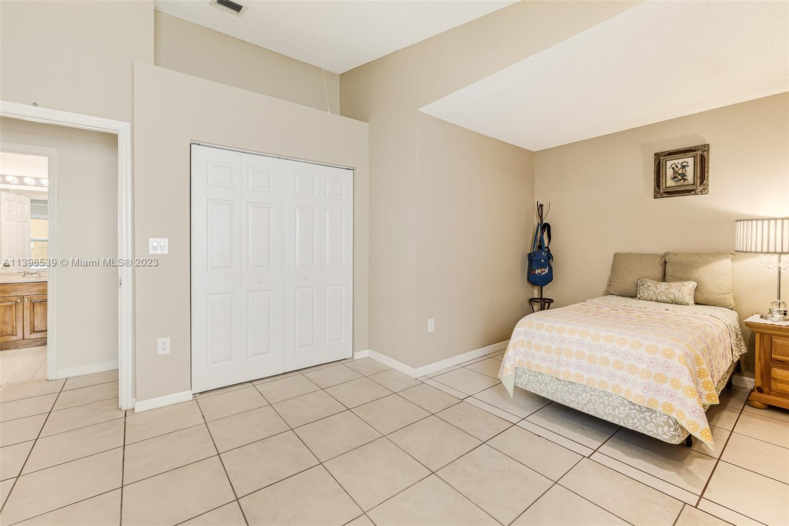 Listing Photo 41