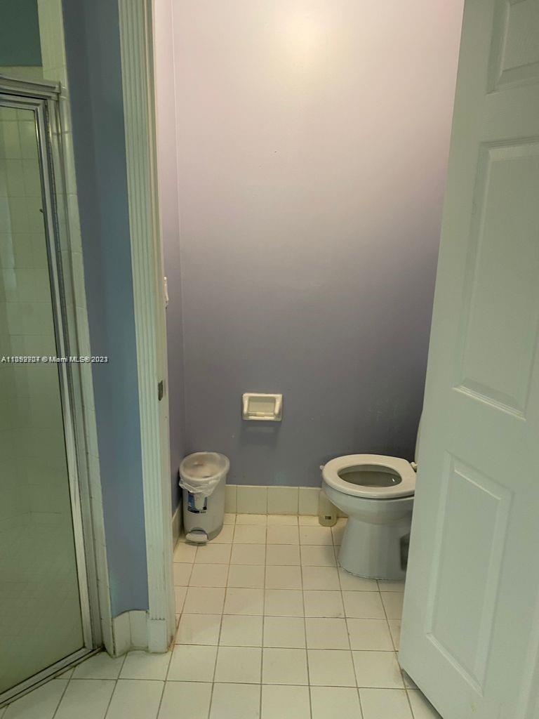 Listing Photo 10