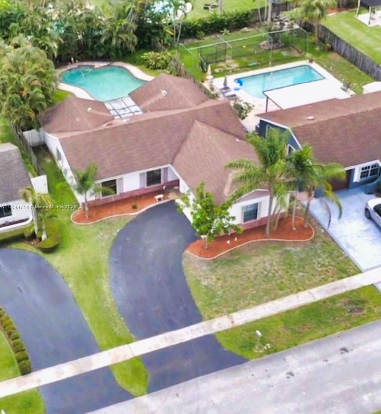 10740 NW 21st St, Sunrise, FL 33322