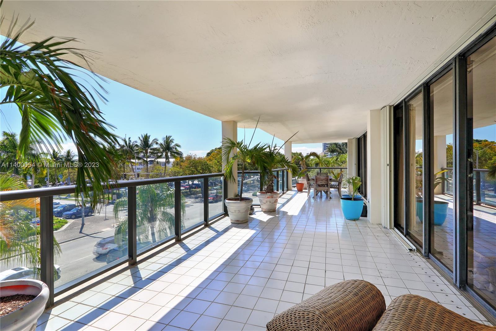 2575 S Bayshore Dr #4A For Sale A11400054, FL