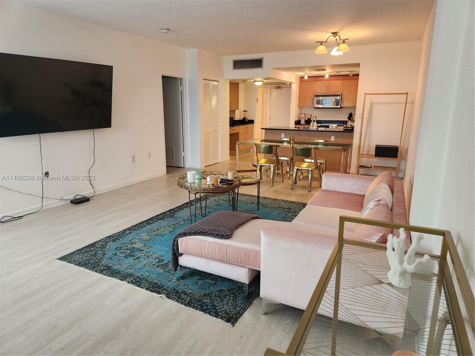 Photo 2 of Harbour House Apt 1528 in Bal Harbour - MLS A11400298