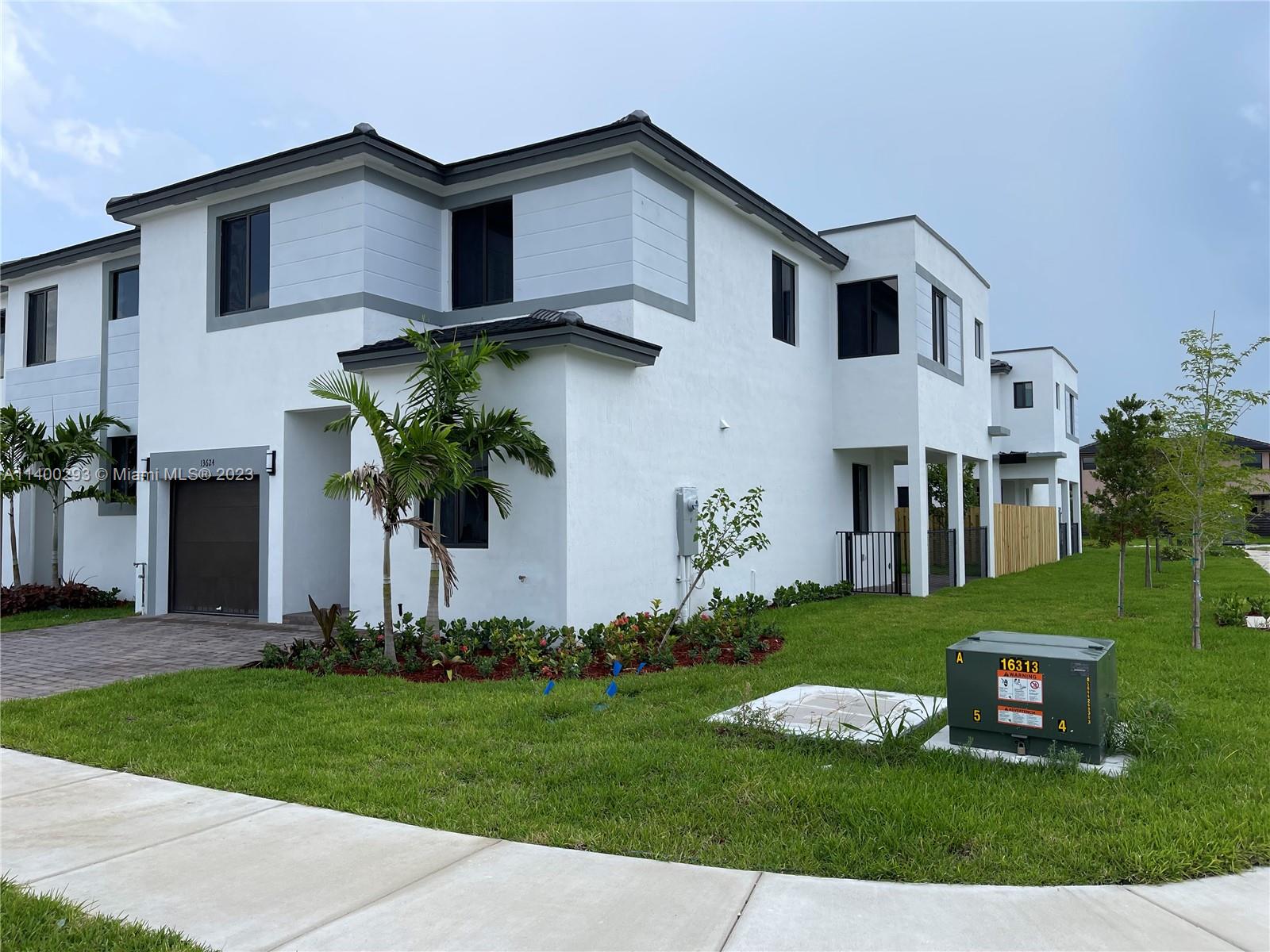 13624 SW 158th Ave, 1364, Miami, FL 33196