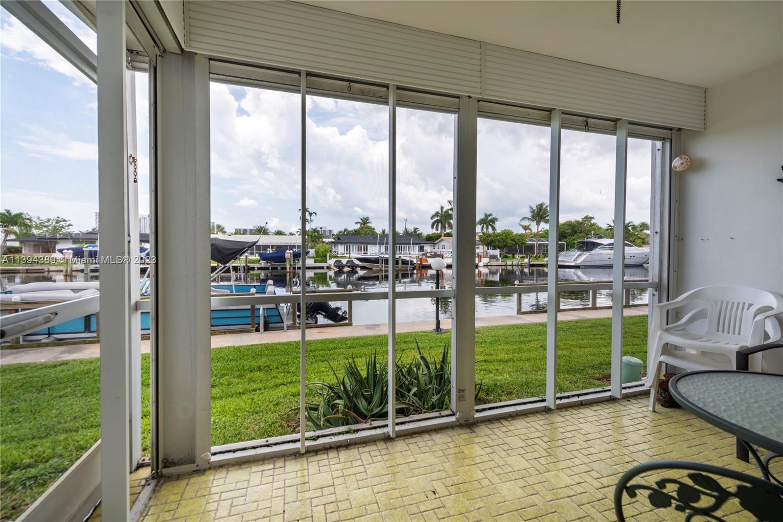 455 Paradise Isle Blvd 101, Hallandale Beach, FL 33009