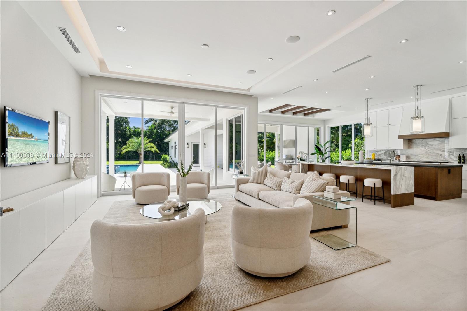 Photo 24 of 11400 SW 60th Ave in Pinecrest - MLS A11400038