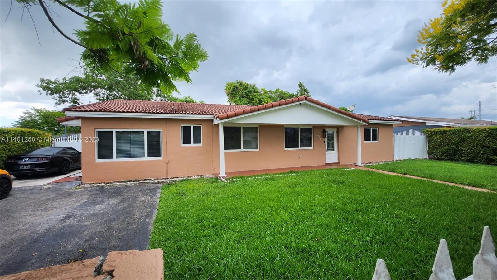 Listing Photo 7