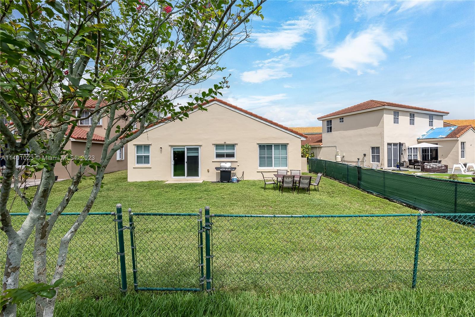 Listing Photo 19