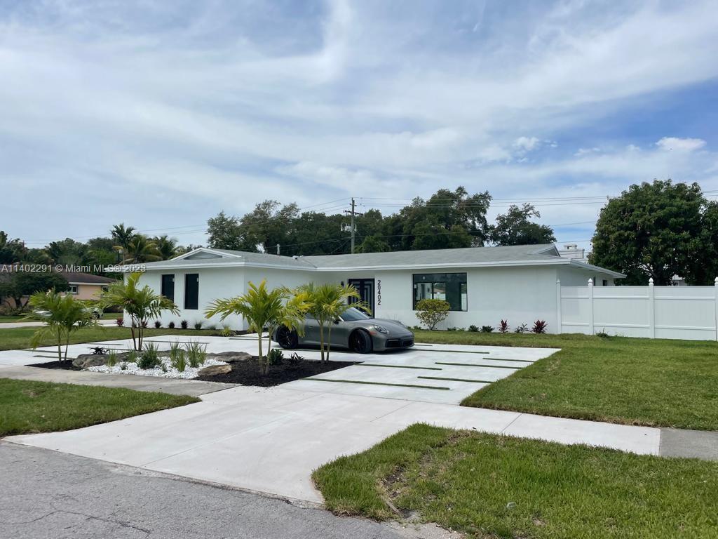 Photo 1 of 20402 NE 22nd Pl in Miami - MLS A11402291