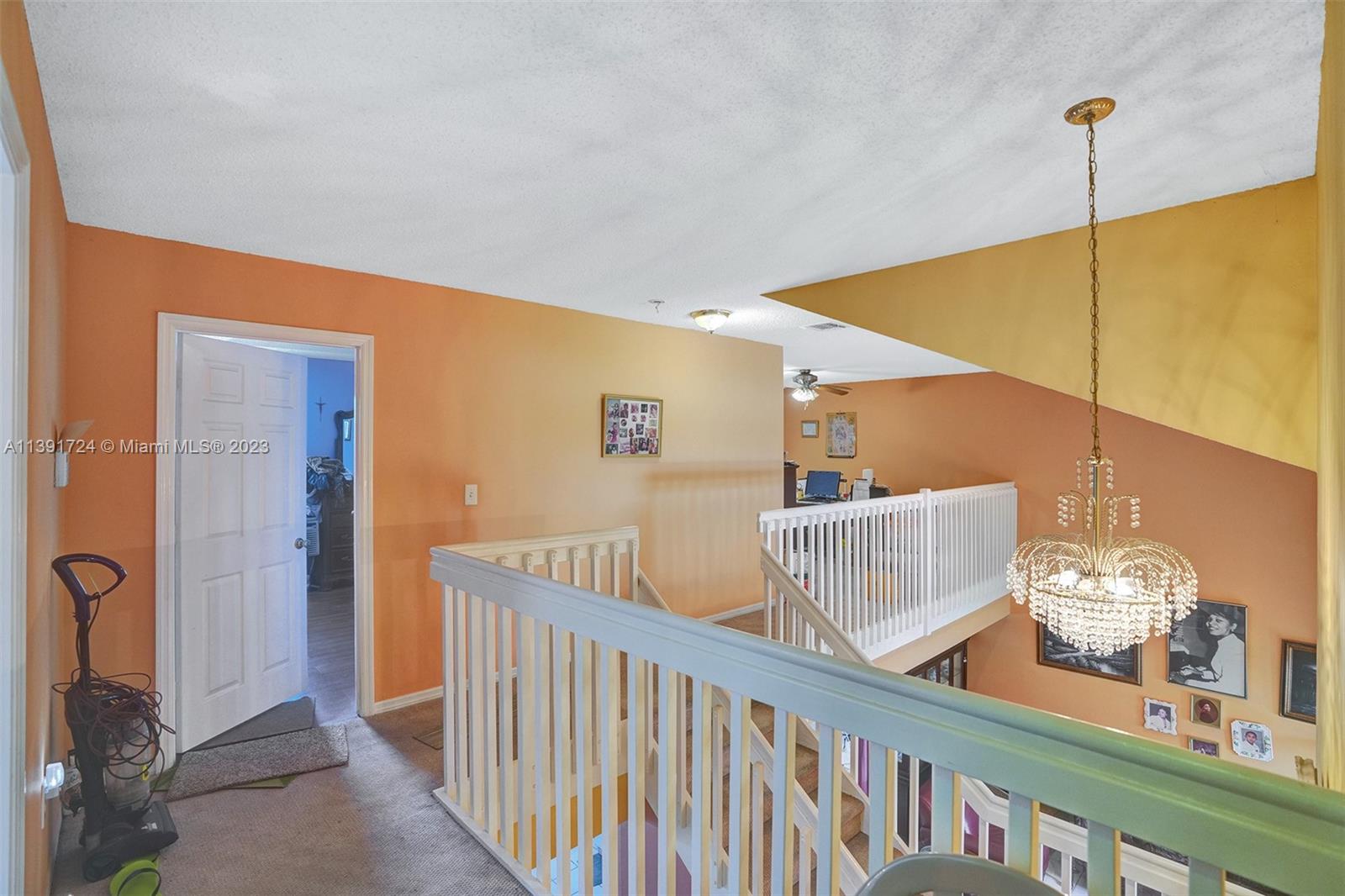 Listing Photo 11
