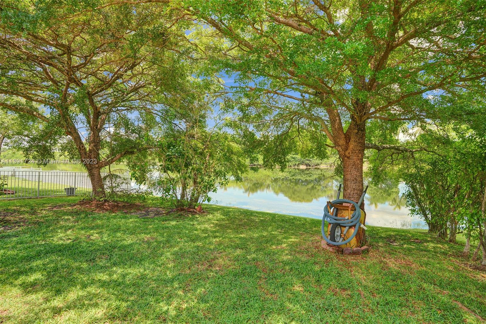 Listing Photo 19