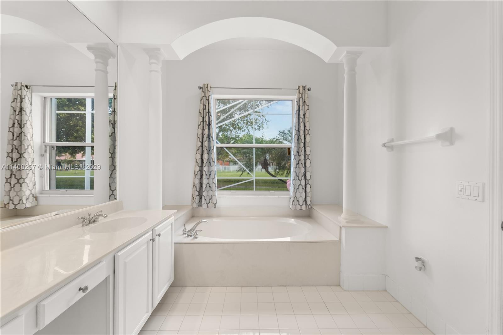 Listing Photo 18