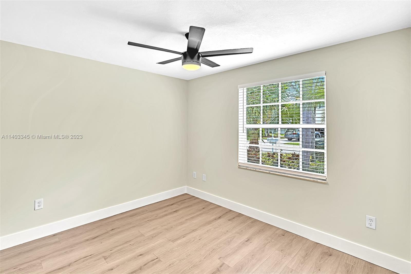 Listing Photo 29