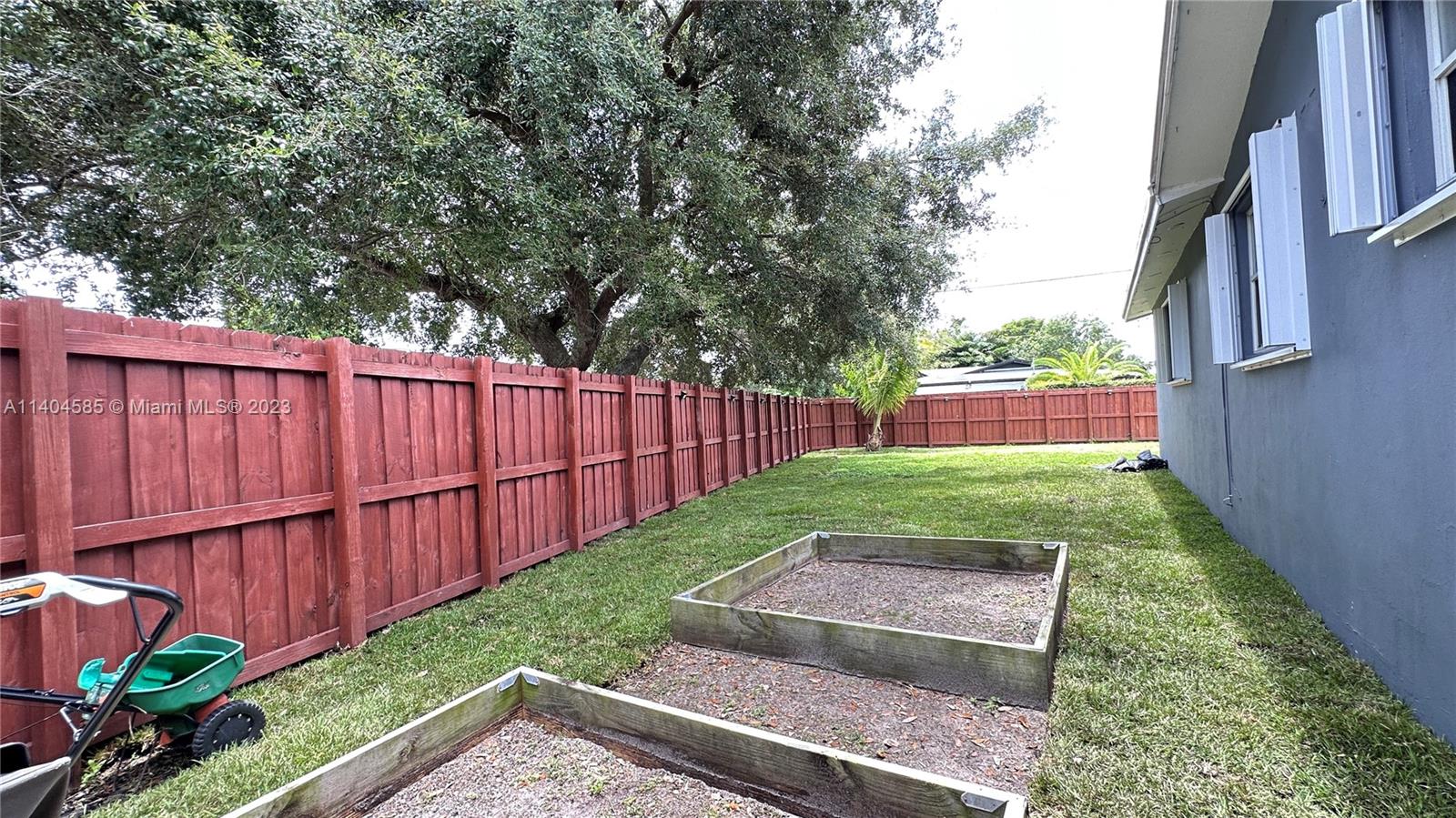 Listing Photo 22