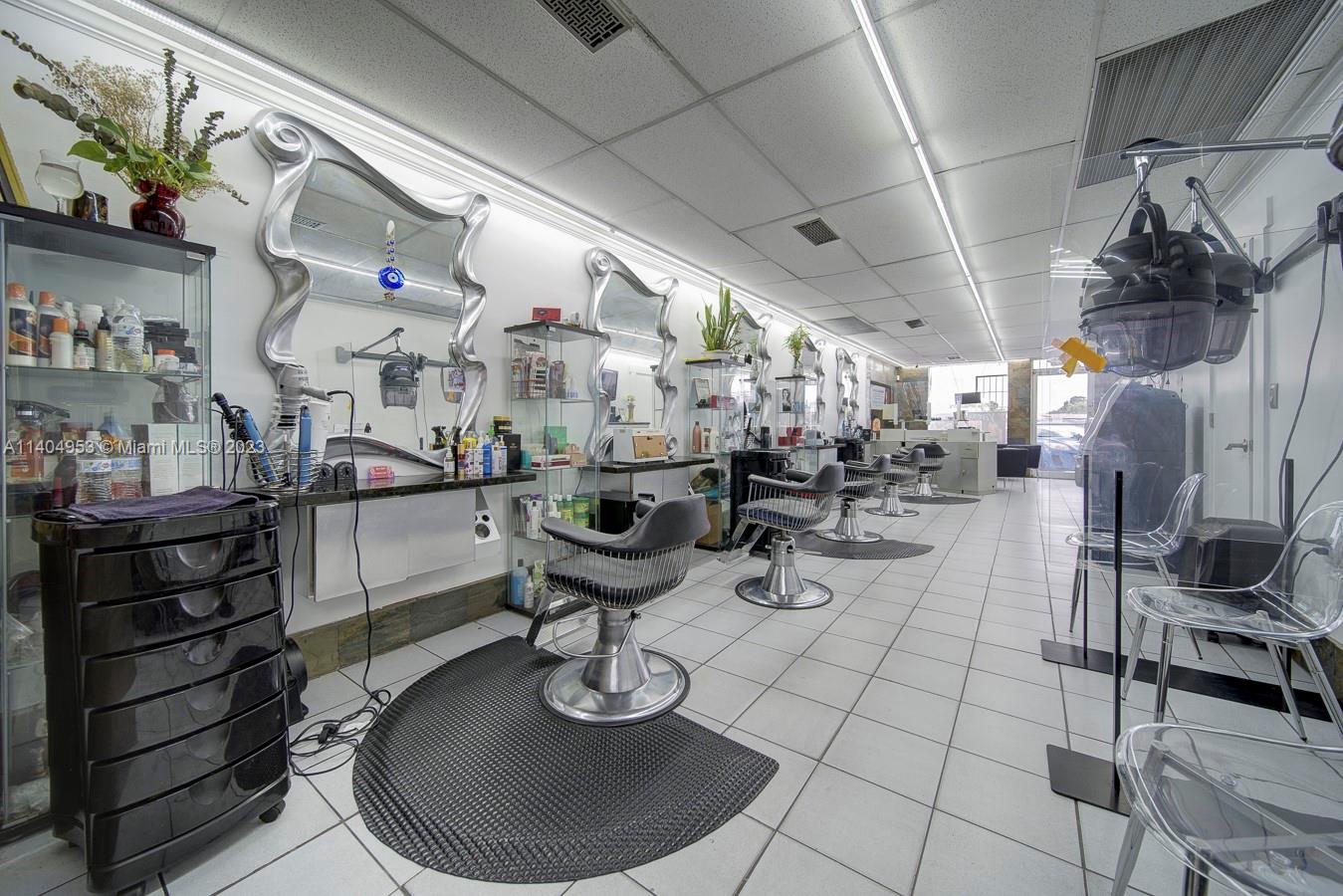 Hair Salon For Sale in Hialeah, Hialeah, FL 33013